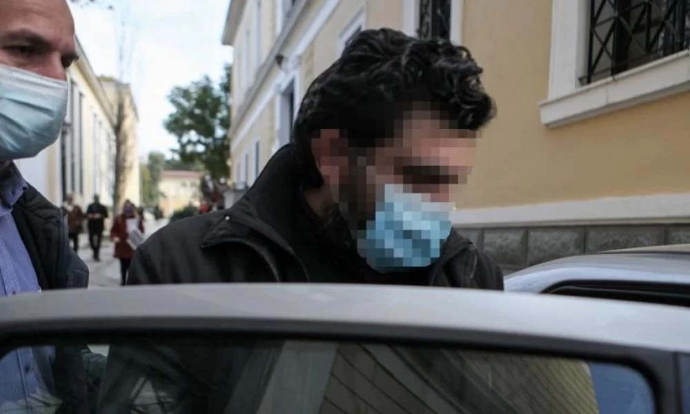 Προφυλακίστηκε ο ιερέας που κατηγορείται για τον βιασμό της ανήλικης